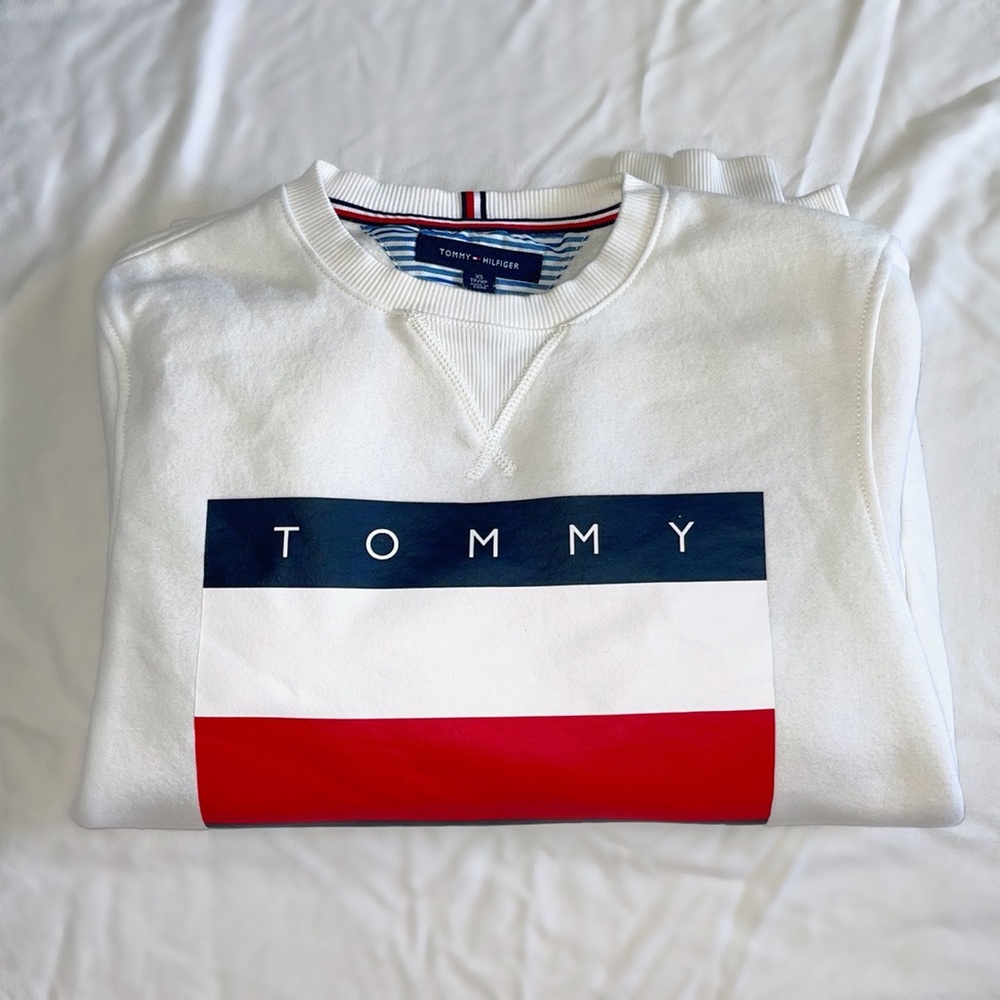 Tommy Hilfiger white crew neck